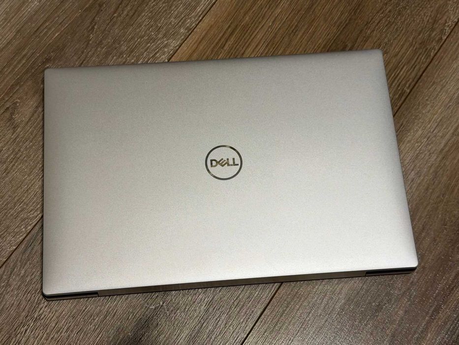 Dell XPS 13 9310 I7-1195G7/16RAM/512NVMe/Iris XE Graphics/4K Touch