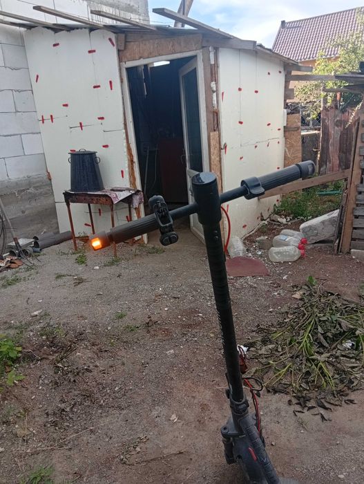 Cand trotineta Xiaomi elite
