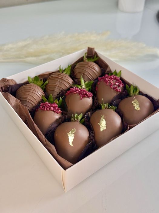 КЛУБНИКА в бельгийском шоколаде!