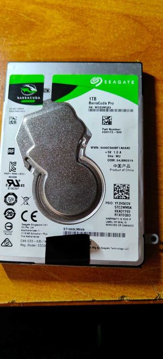 seagate barracuda pro 1tb 2.5 model : 1000lm049