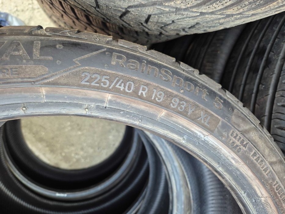 2 Anvelope de VARA - 225/40/19 - UNIROYAL - APP NOI - DOT 2024