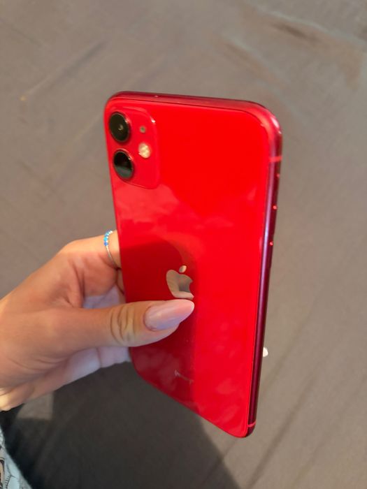 Iphone 11 Red 64 GB