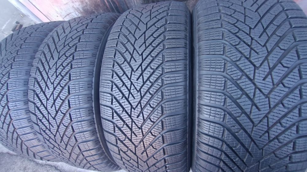 235/50/19 Pirelli Дот 3023