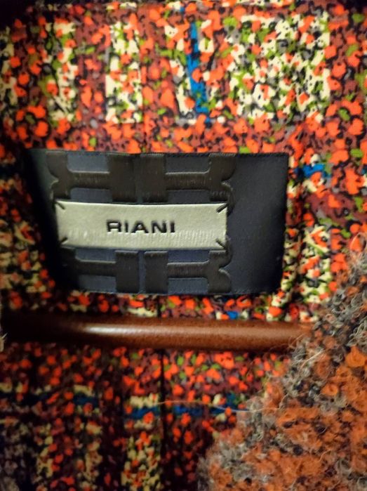 Riani дамско манто