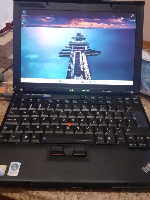 Lenovo Thinkpad x200