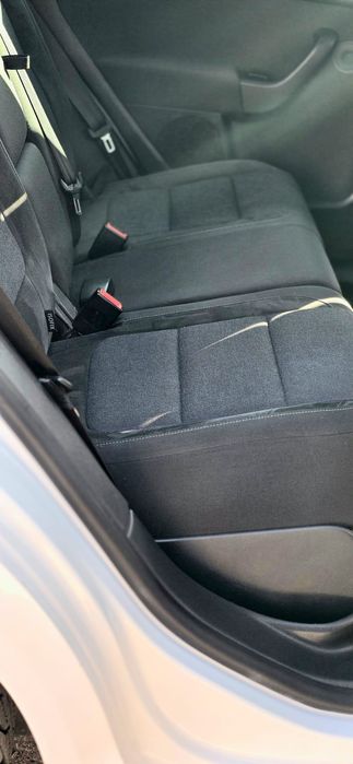 VOLKSWAGEN Golf Plus 2012