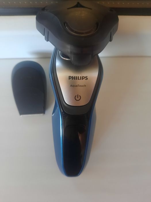 Электробритва Philips