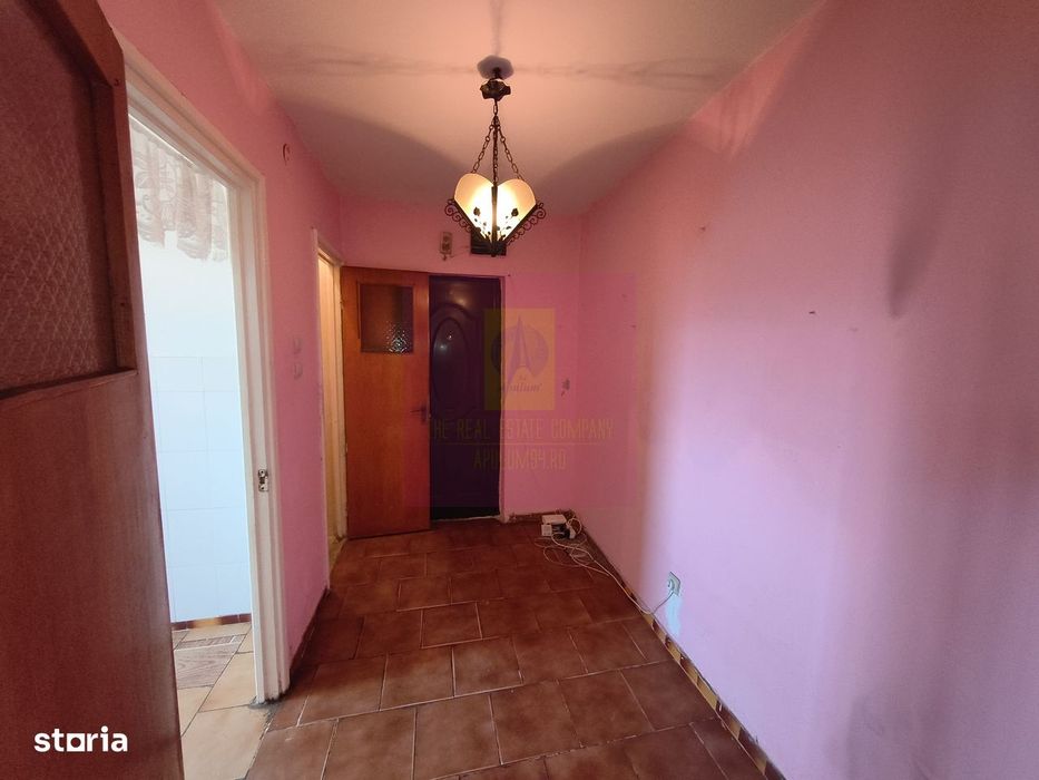 Drumul Taberei - Valea Ialomiței,  Apartament 3 camere în Bloc P+4