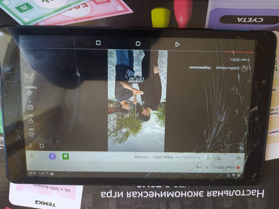 Продам два  планшета