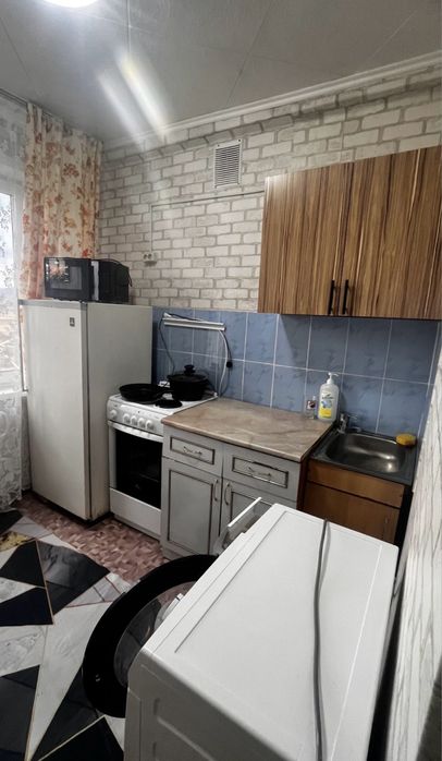 Продам 1,5 комнатную квартиру