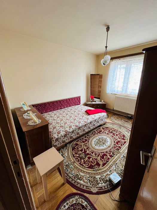Apartament de vânzare Pucioasa CENTRAL!