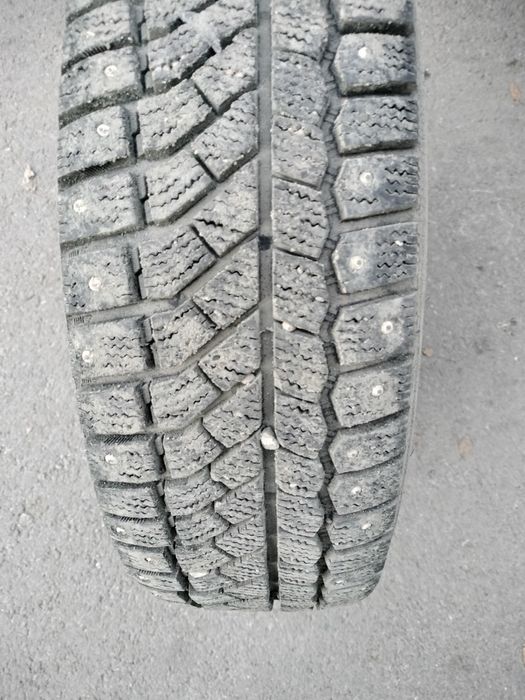 Шины зимние шипованые