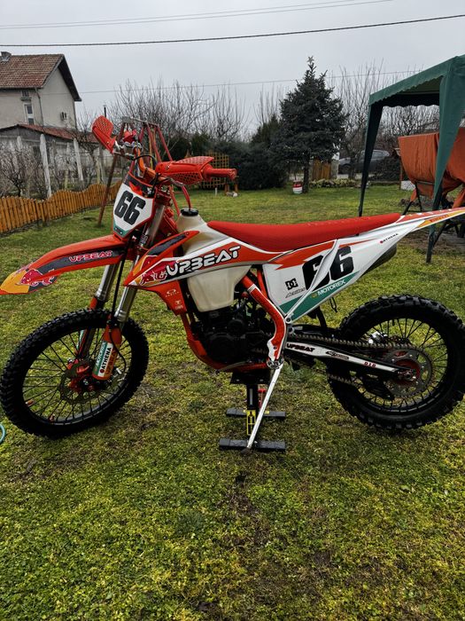 upbeat 300 ТОП СЪСТОЯНИЕ много ЕКСТРИ ЦЕНА по договаряне