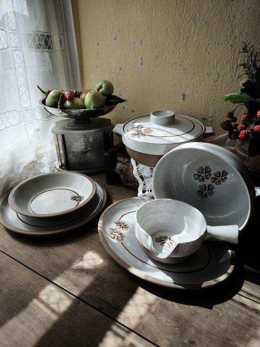 Сервиз за хранене