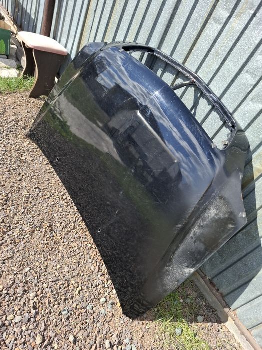 Продам капот б/У  недорого.  35000 Торг.