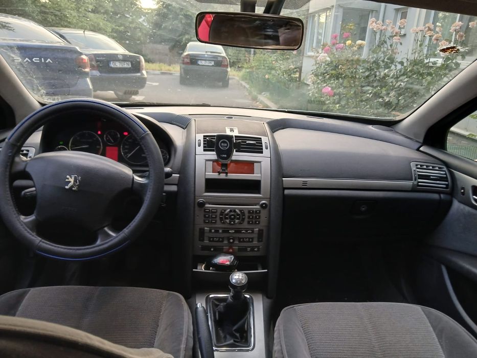 Vând urgent Peugeot 407 funcționabilă