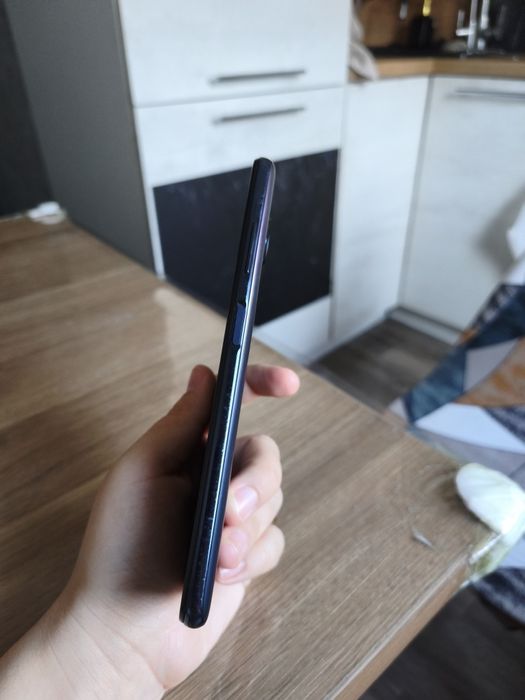 Продам Poco x3 pro