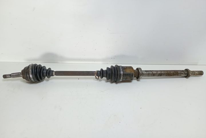 Planetara dreapta  1.5 dci Dacia Logan prima generatie