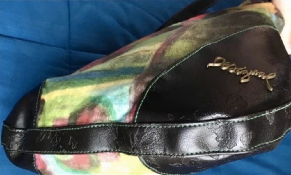 Geanta desigual