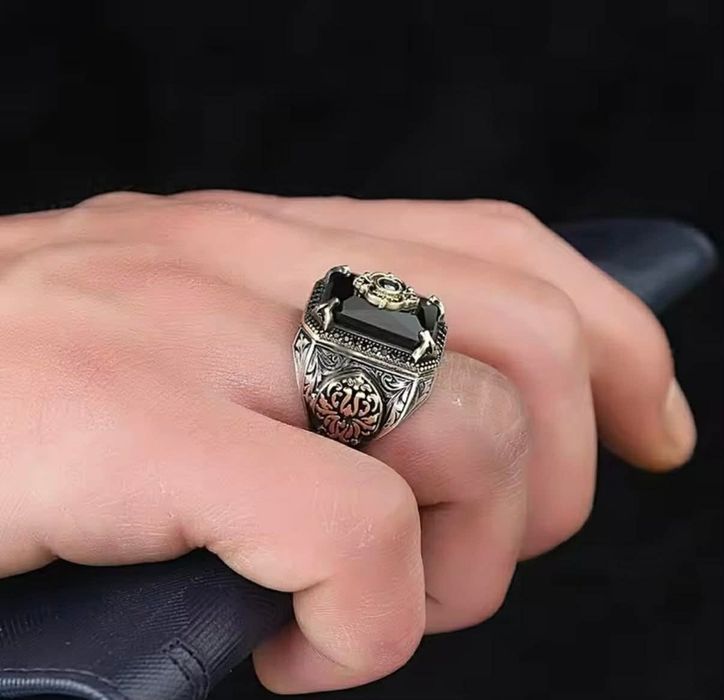 Луксозни мъжки пръстени