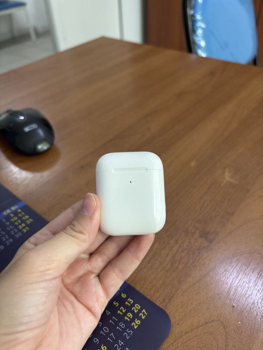Airpods 2 с одним наушником