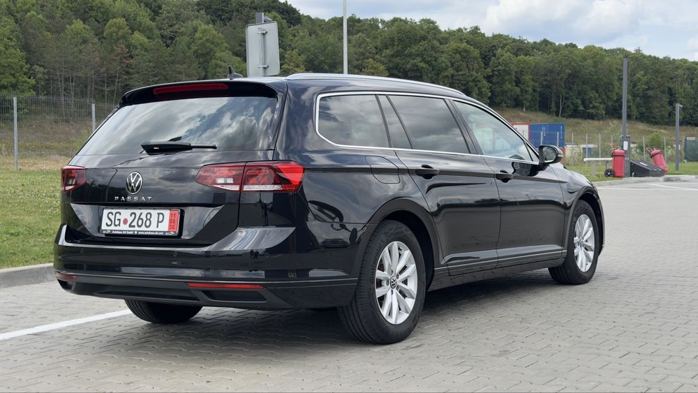 VOLKSWAGEN Passat 2022 — imagine 4