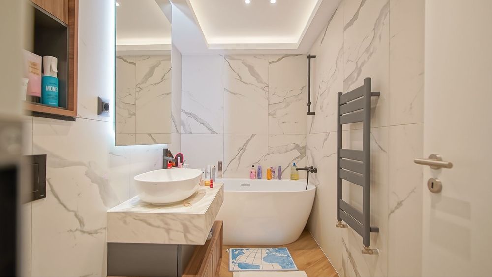 Apartament 4 camere cu terasa Carpatilor