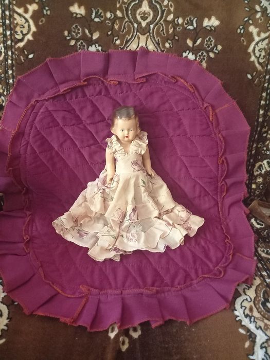 Кукла антикварная 50х годов