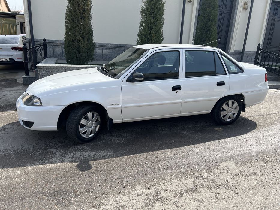 Nexia 2.    1,6 dons zoʻr holatida kraskasi toza gaz qoyilmagan