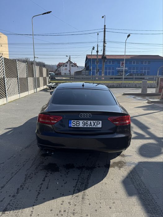 Audi A5 2.0 TDI 163 CP An 2010
