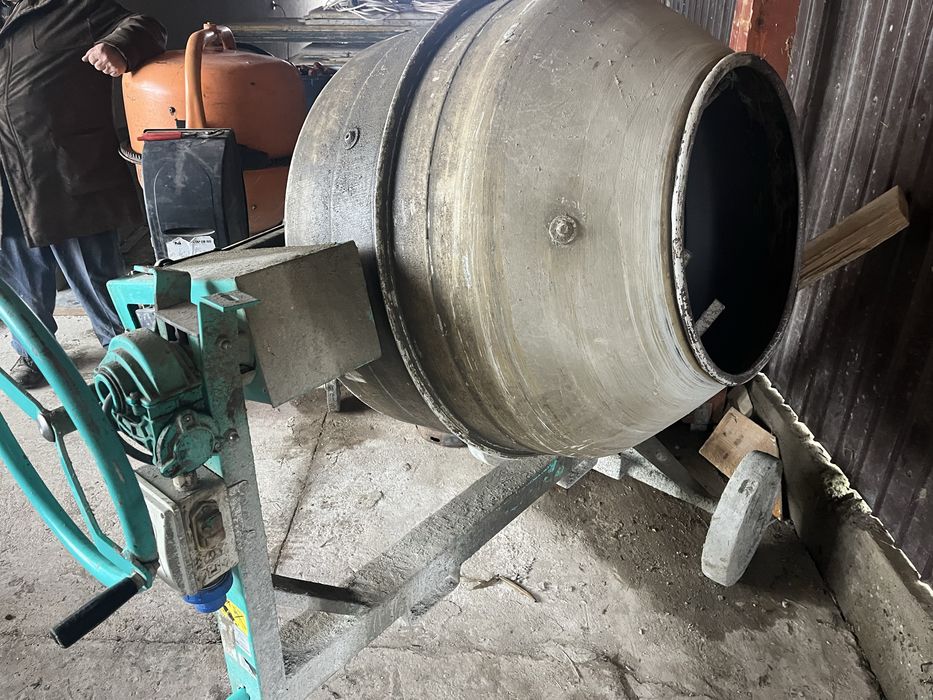 Vand betoniera Imer 350 litri