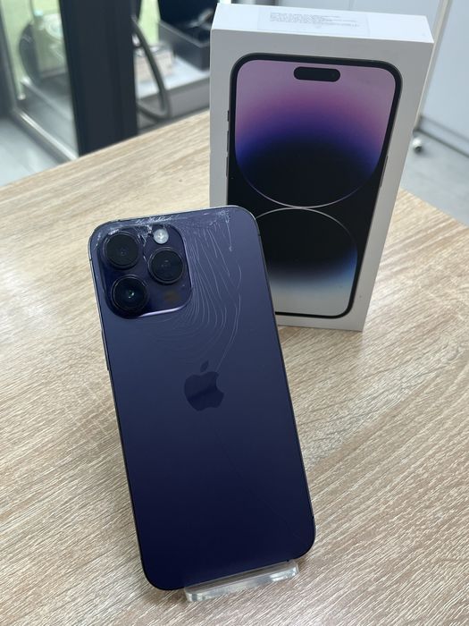 iPhone 14 Pro Max (A4)