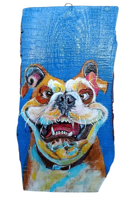 Смеещ се булдог ръчно рисувано върху дървени плоскости