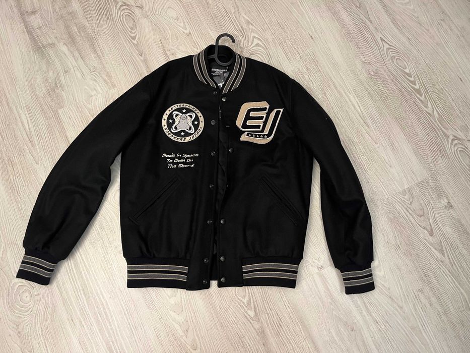 Enterprise geaca colegiu M-L, lana f calduroasa , retail 890 euro