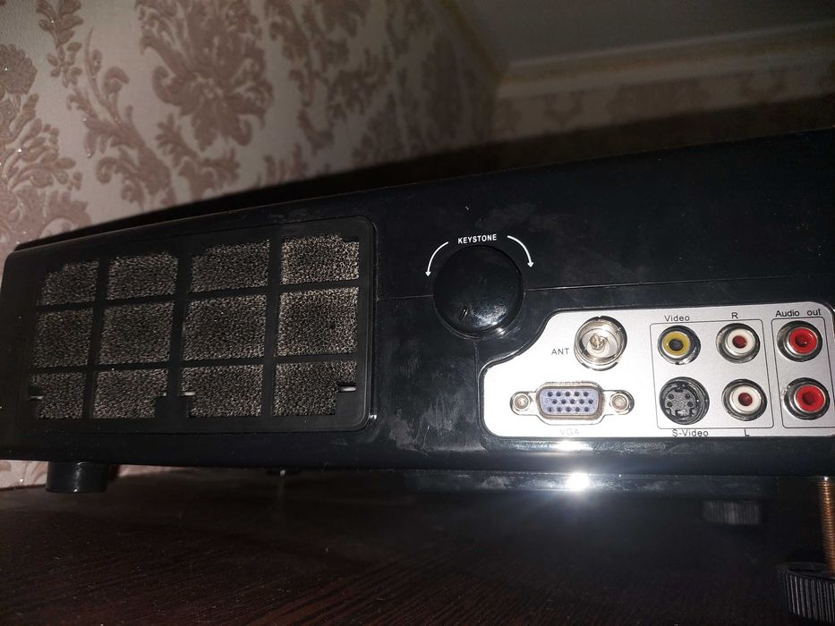 Проэктор , обмен или продажа