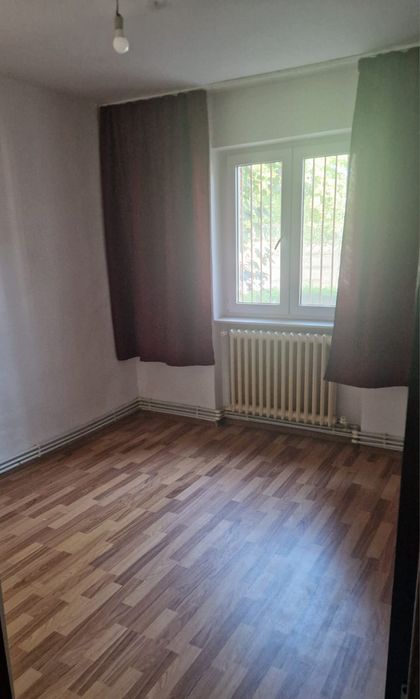 Vând apartament 2camere — fotografia 3