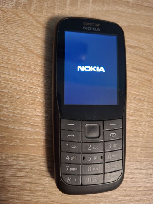 Nokia dual sim. 4 g ( doua cartele ) ca nou  baterie nouă