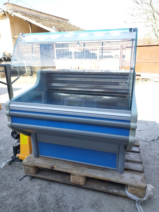 Хладилна витрина за месо, колбаси и др.