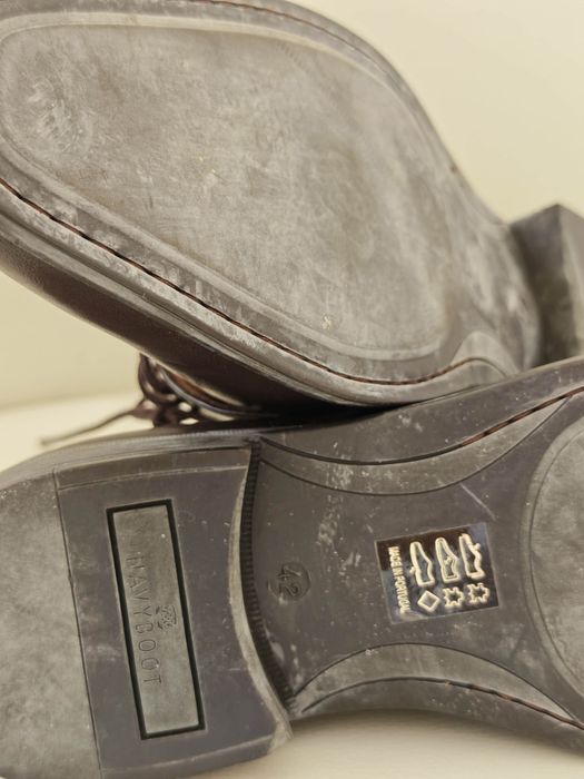 Кожени обивки Navyboot