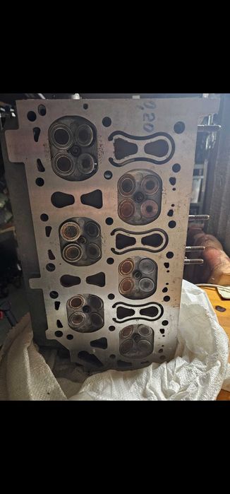 Глава за Голф 4 2.8