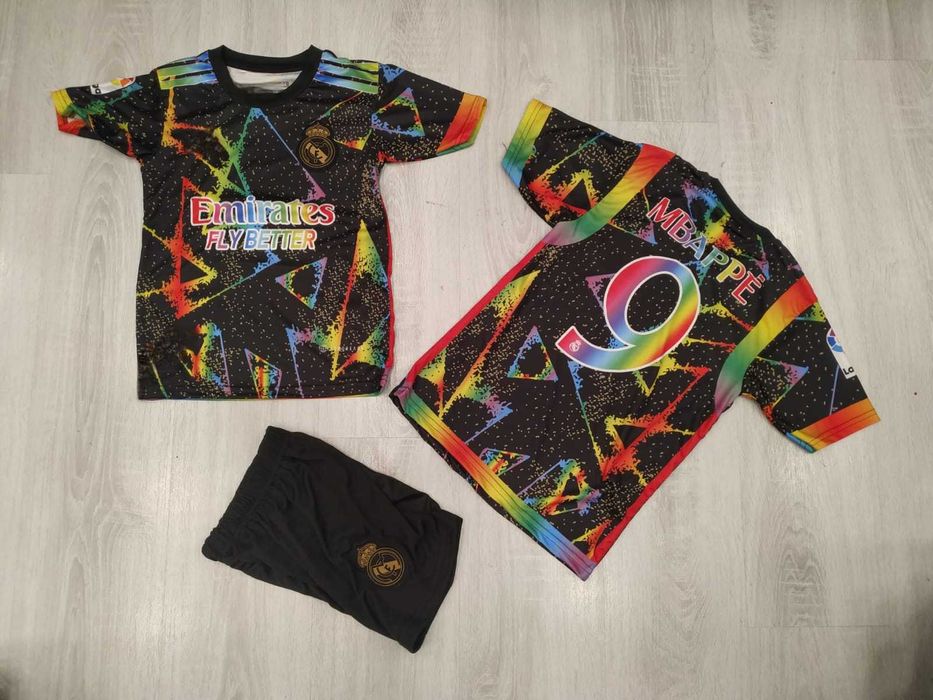 Левски Детски Екип 2025 Сезон Левски Палмс Бет LEVSKI SOFIA + Чорапи