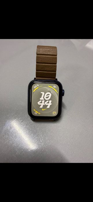 iWatch 6 44 мм, оригинал, хорошее состояние