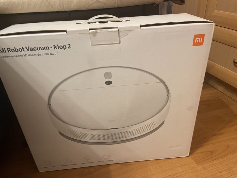 Робот-пылесос Xiaomi Mi Robot Vacuum-Mop 2