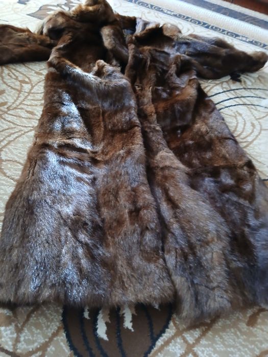 Продам норковую шубу