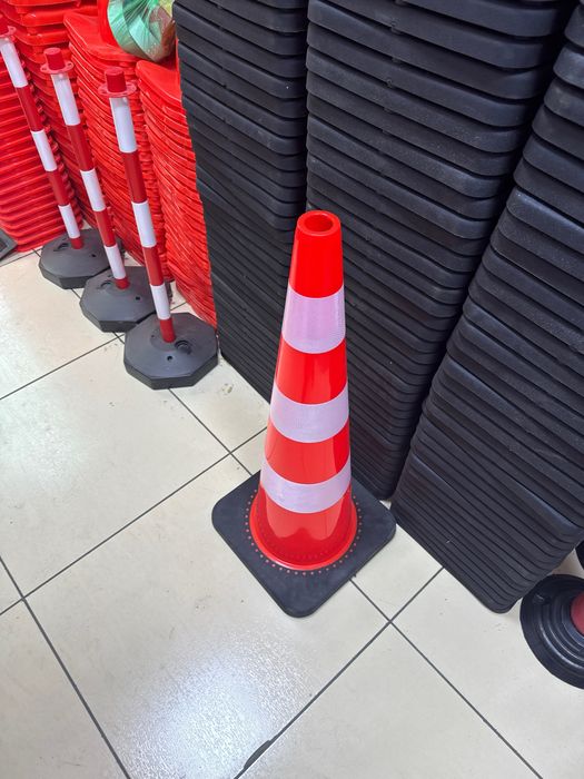 Дорожный конус гибкий, 90 см