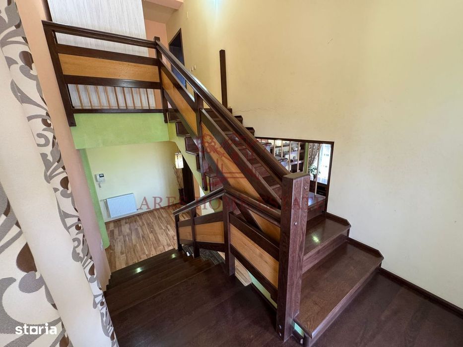 Casă spațioasă, 6 camere, teren 947 mp – Giarmata Vii, comision 0
