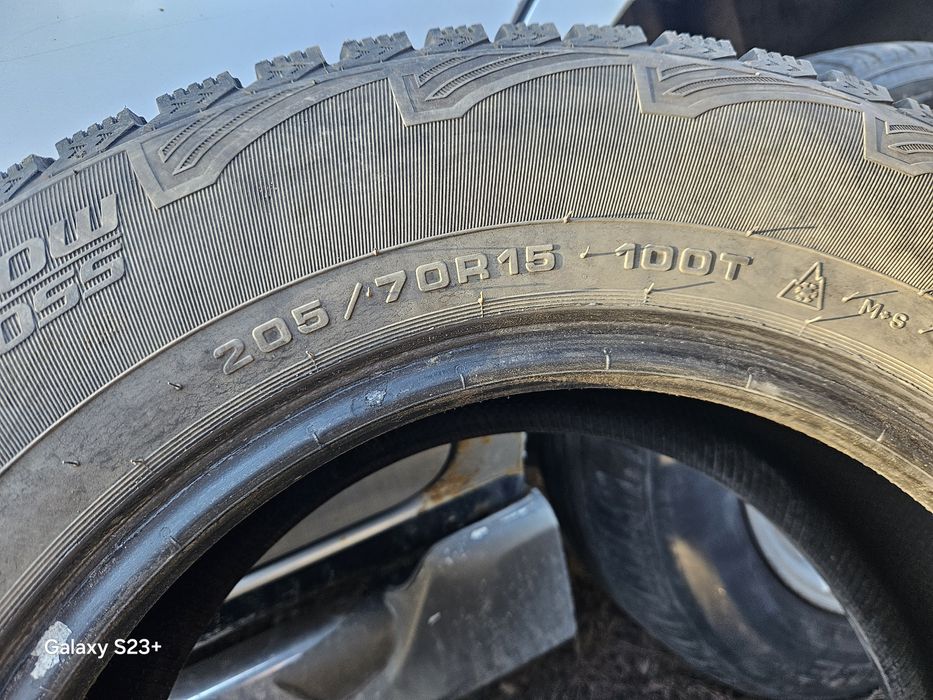 205/70 R15 Шины.
