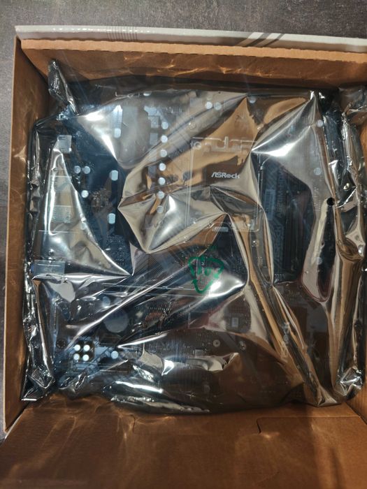 Ново! Дъно ASRock A620M-HDV/M.2+ ГАРАНЦИЯ ДО 2027Г!!!