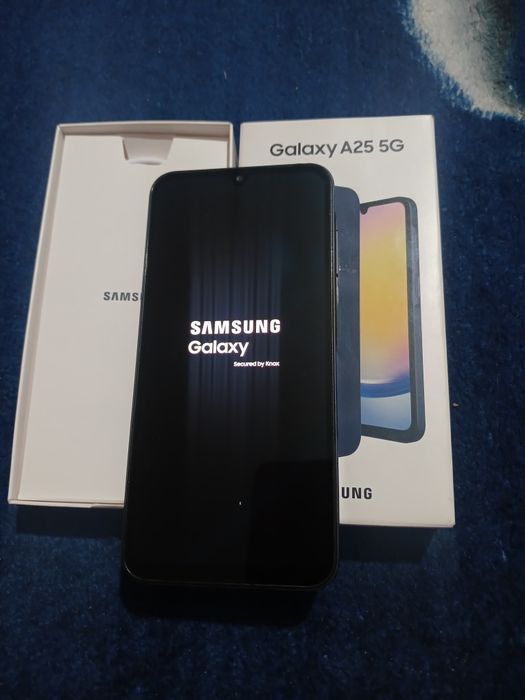 Продам самсунг а 25