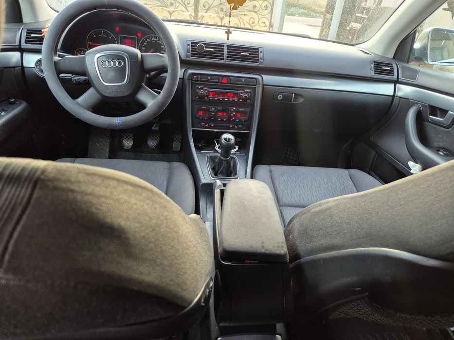 Vând audi a4 b7 sau schimb